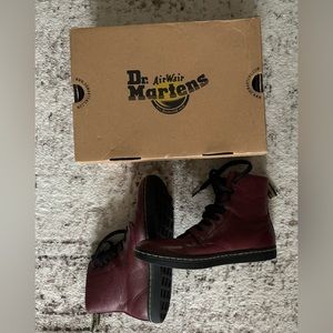 Women’s US Size 8 Dr. martens Leyton Oxblood with box